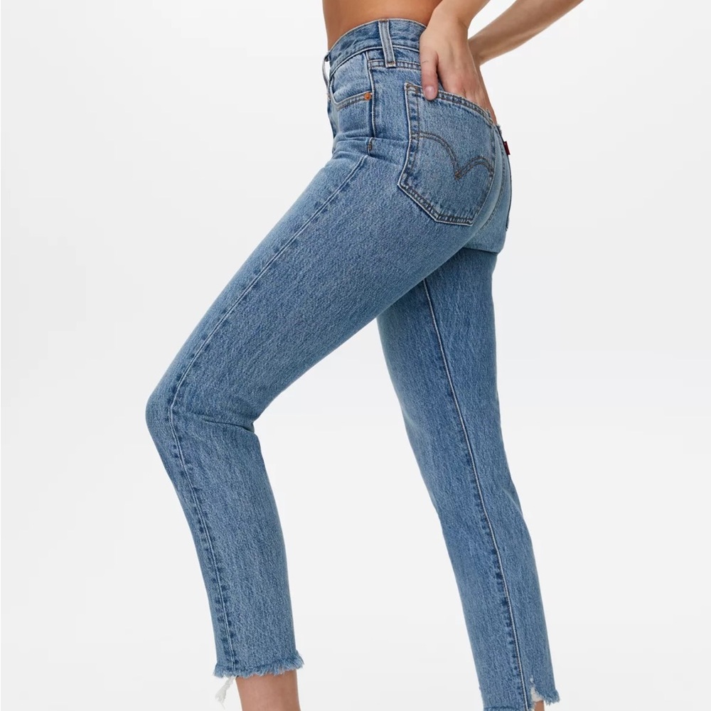 LEVI’S WEDGIE ICON JEANS